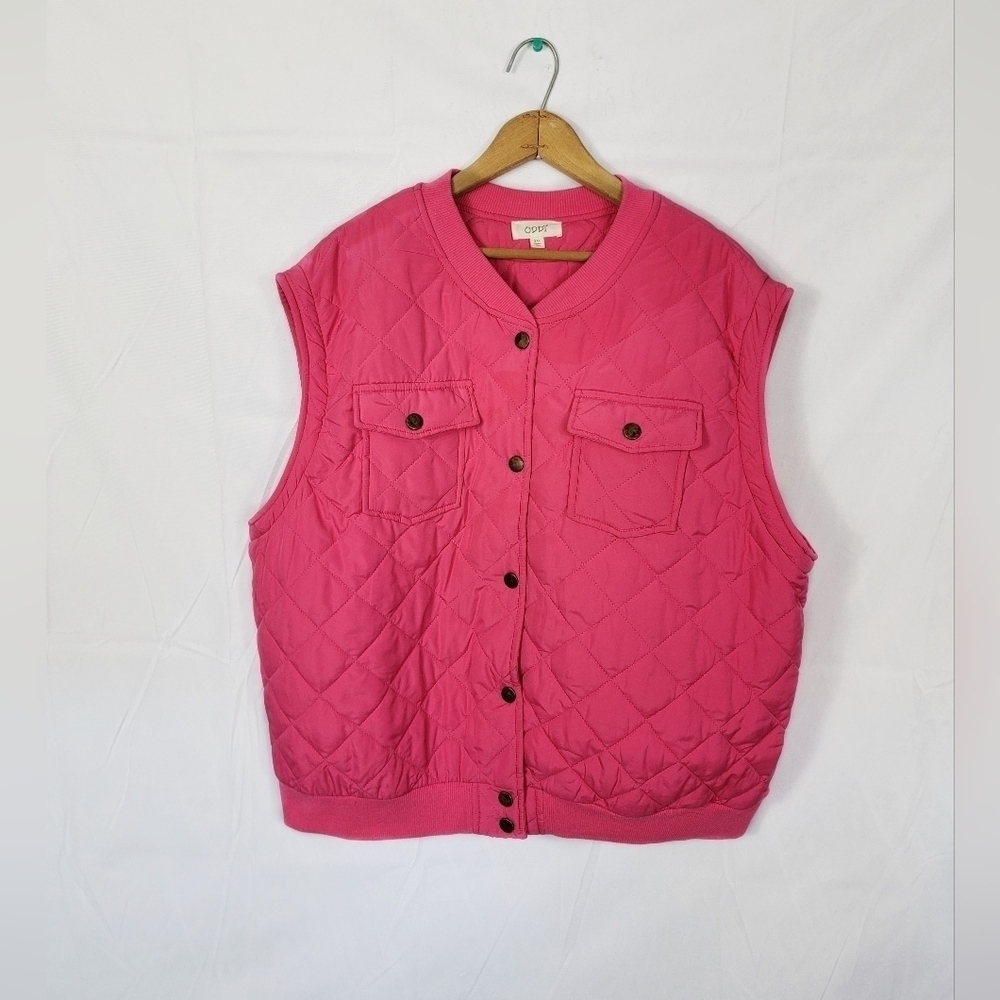 Women's 3XL Fuchsia Quilted Vest with Button-Up Closure and Collar